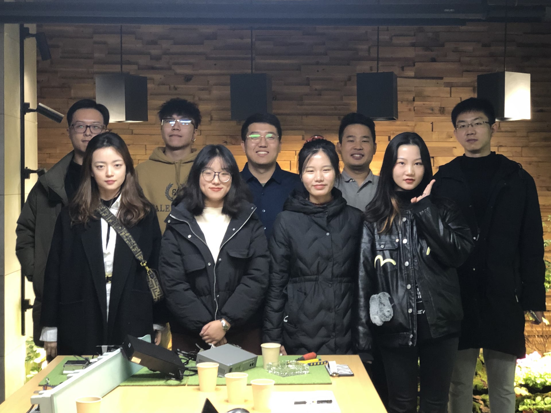 三阳路办事处合影
